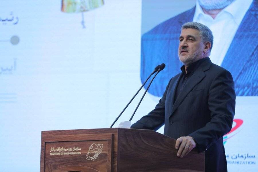 امیدواریم بازار سرمایه در تابستان ۱۴۰۵ وارد دوره‌ای جدید از رونق و توسعه شود/ پیش‌بینی‌پذیر شدن فضای اقتصاد، ثبات سیاست‌ها و حمایت از بنگاه‌ها، مهم‌ترین حمایت دولت از بازار سرمایه است