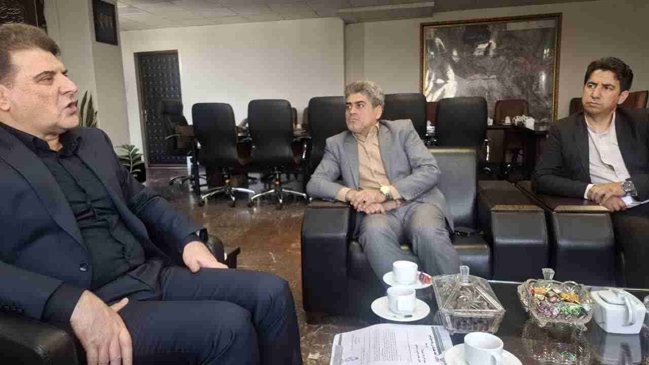 مطالبات صنفی رسانه‌ها در دیدار هیأت مدیره خانه مطبوعات کشور با معاون سیاسی وزیر کشور مطرح شد