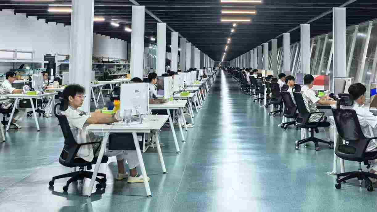 ‌مِن؛ شهر موتورسیکلت‌های صادراتی چین 2