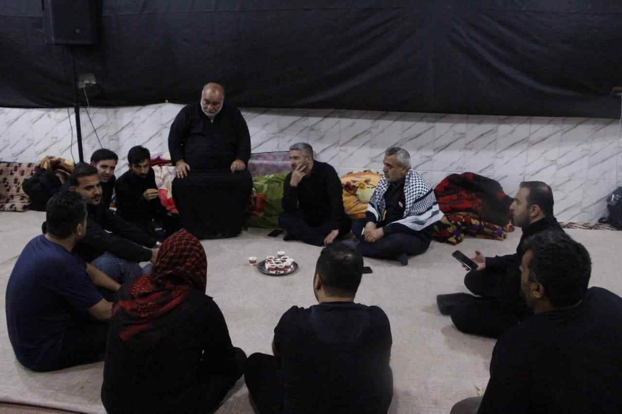 موکب «محبان‌الرضا(ع)»؛ کانون فعالیت‌های فرهنگی در مسیر پیاده روی اربعین حسینی است