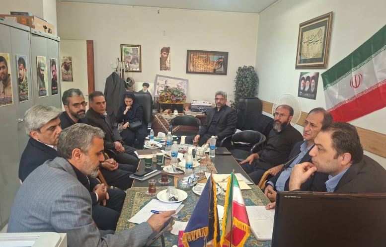 برگزاری جلسه هماهنگی مراسم وداع و تشییع رهبر شهید توسط حوزه مقاومت بسیج پست بانک ایران