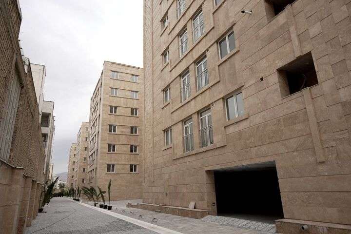 میانگین پیشرفت فیزیکی واحدهای مسکن حمایتی شهرهای جدید به حدود ۴۱ درصد رسید/صدور پروانه ساختمانی ۱۳۹ هزار و ۵۴۶ واحد حمایتی مسکن در شهرهای جدید 