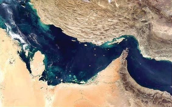 شکاف عمیق میان واقعیت‌های «هرمز» و روایت‌سازی ترامپ