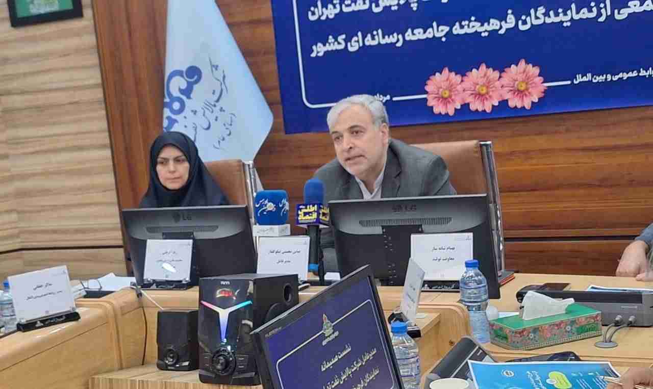 افزایش ۱.۵ میلیون لیتری تولید بنزین کشور با راه‌اندازی واحدهای یورو ۵ در پالایشگاه تهران / صنعت نفت در خط مقدم جنگ اقتصادی ایستاده است / اجرای ۳.۲ میلیارد دلاری طرح کیفی‌سازی سوخت