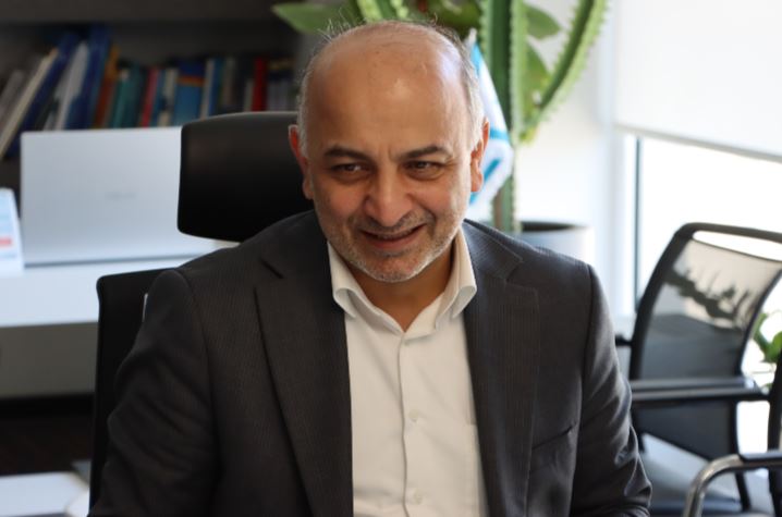 بخشی از توفیقات ما مرهون جامعه پزشکی است / تجلیل از پزشکان همکار بیمه دی در روز پزشک