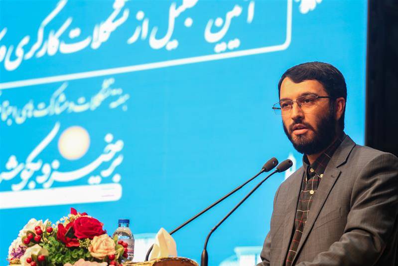 شرکت سنگ آهن در ریل اصلی خود قرار دارد/ ترمیم حقوق کارگران در نیمه دوم سال