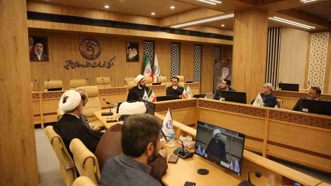 نقش آفرینی راهبردی مدیرعامل بیمه البرز در توسعه بازار این شرکت؛ امضای تفاهم نامه و قرارداد کلان بیمه ای با مرکز خدمات حوزه های علمیه کشور