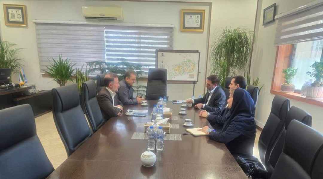 گسترش همکاری های مشترک با نمایشگاه بین المللی در عرصه، آموزش و مشاوره